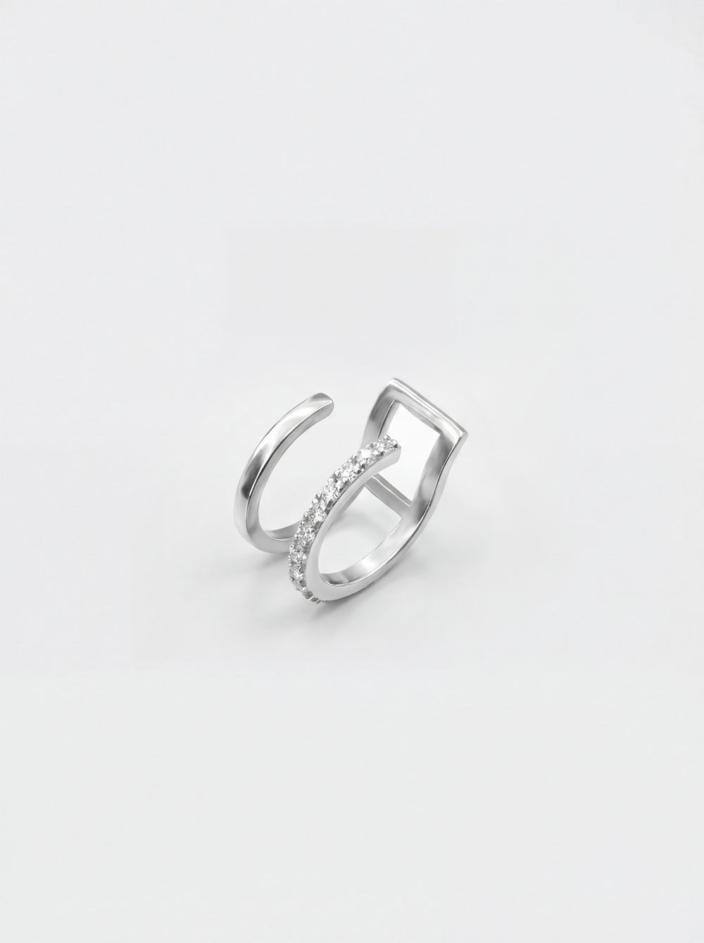 Elara Ear Cuff