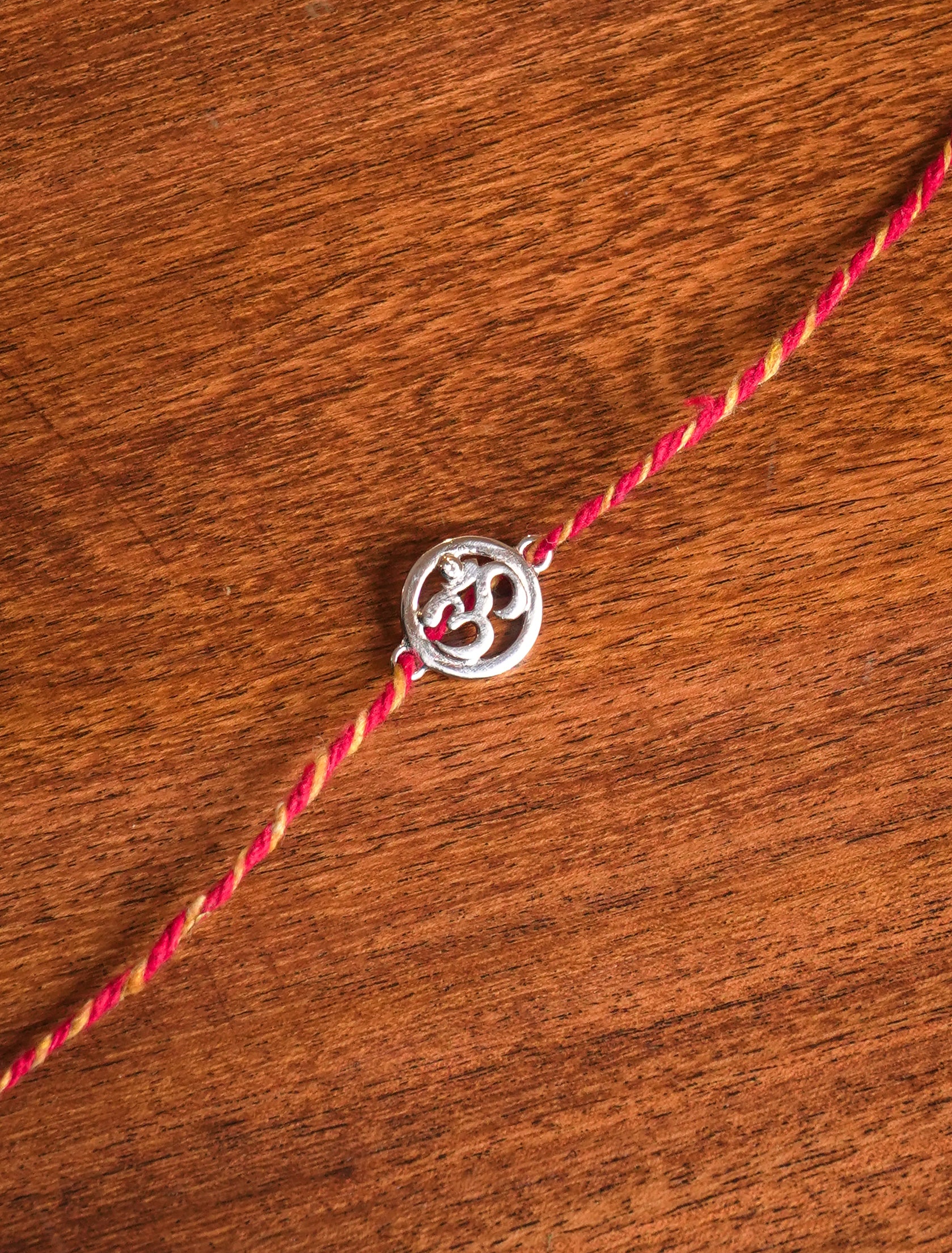 Om Rakhi Hamper