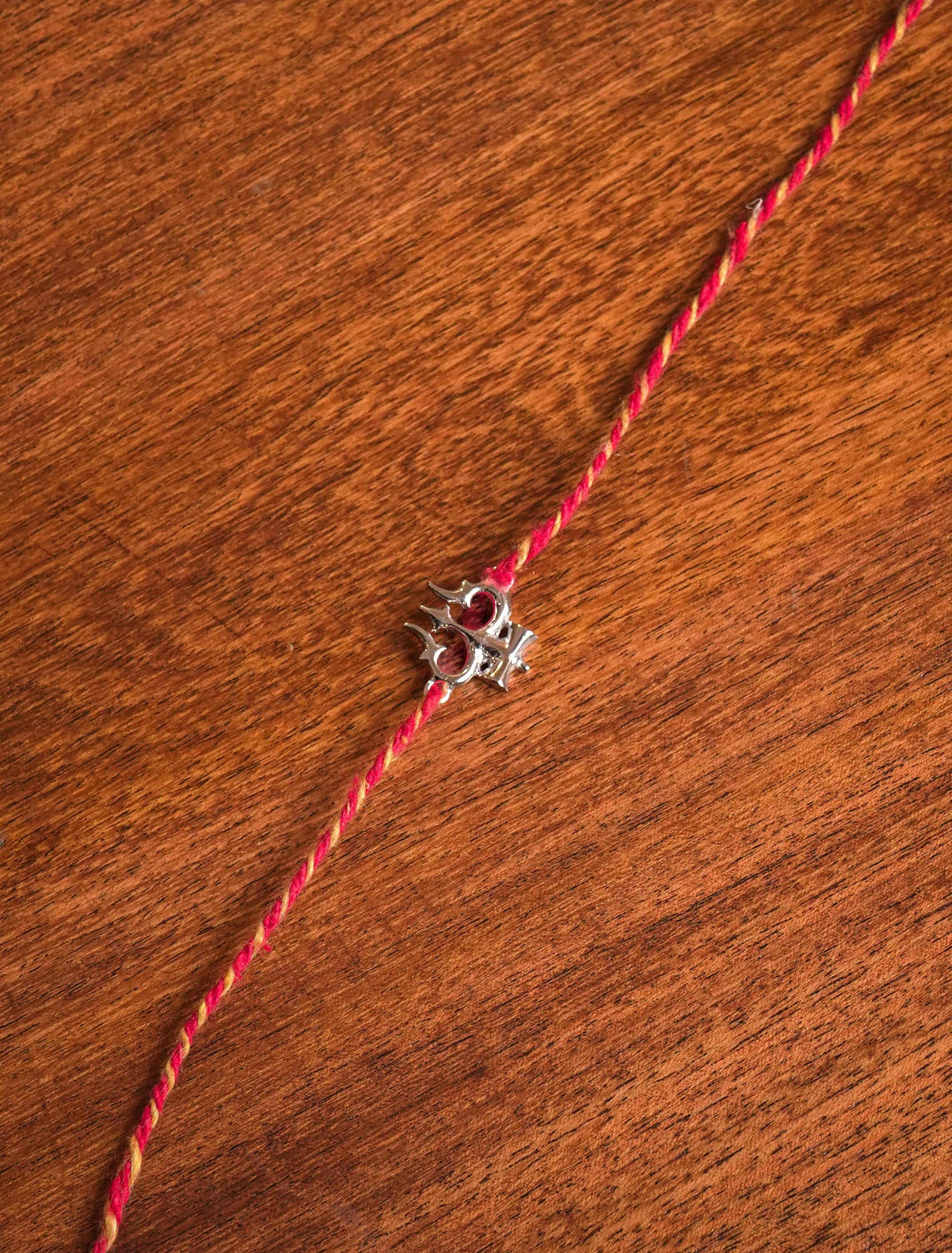 Trishul Rakhi Hamper