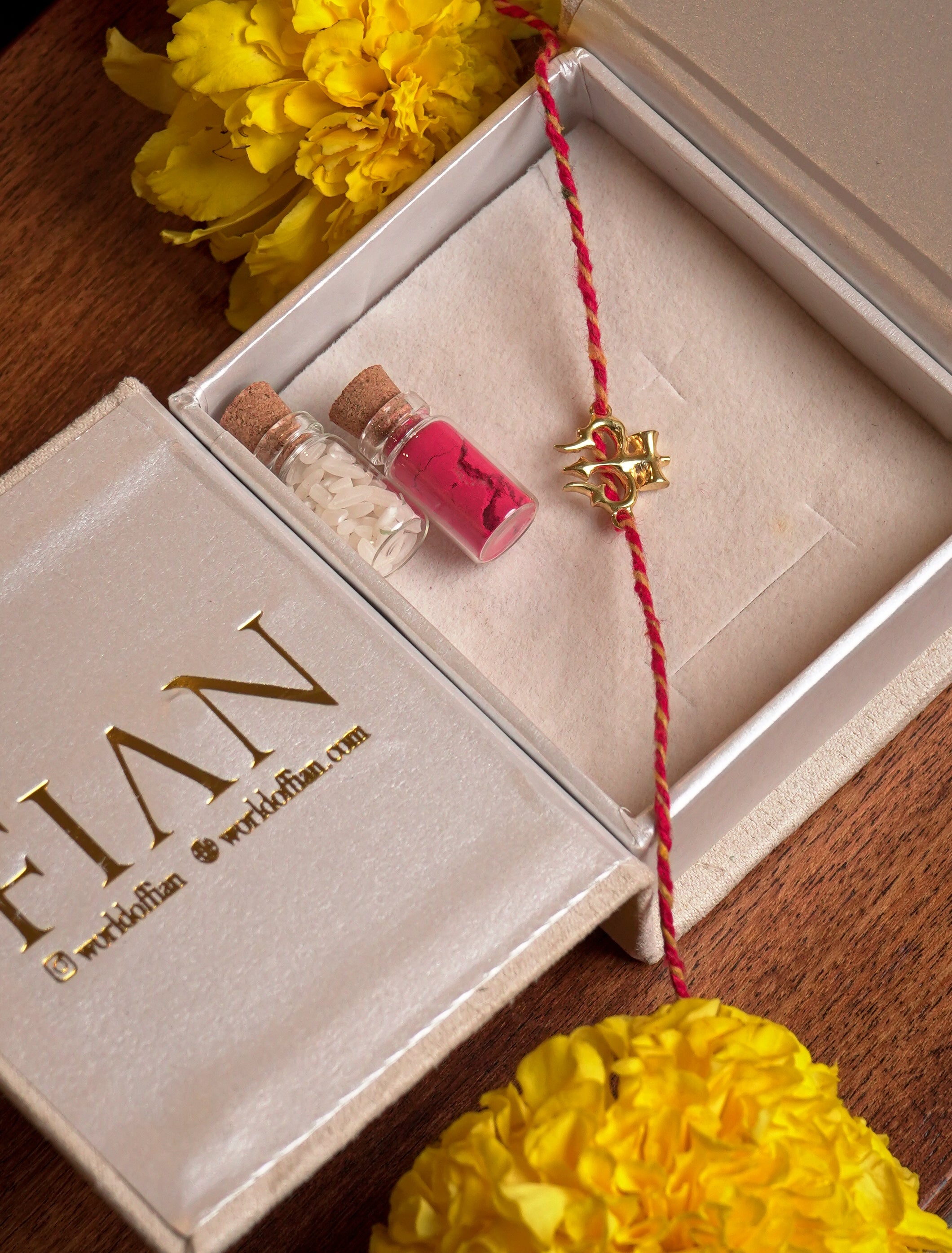 Trishul Rakhi Hamper