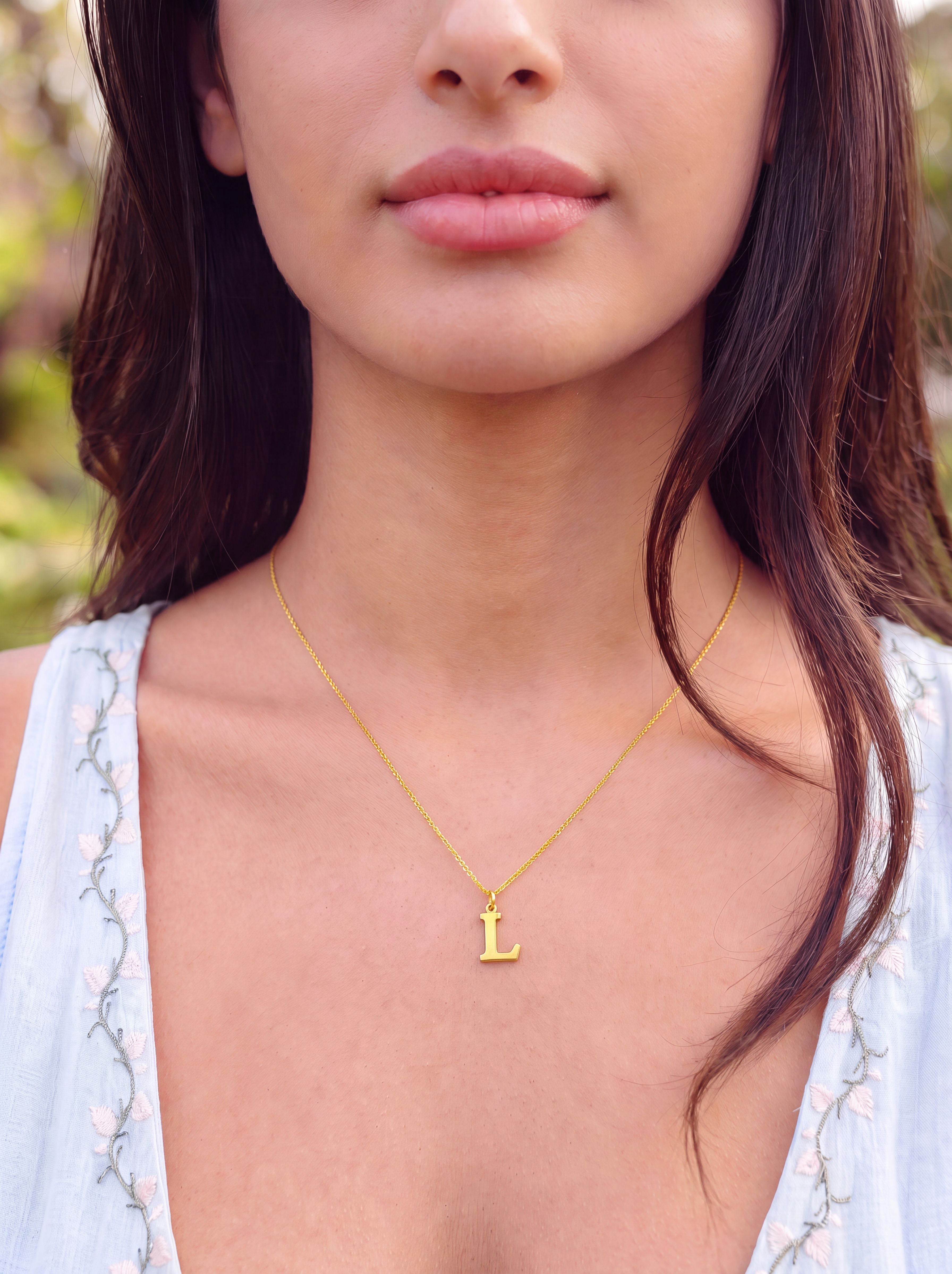 Minimal Initial Pendant