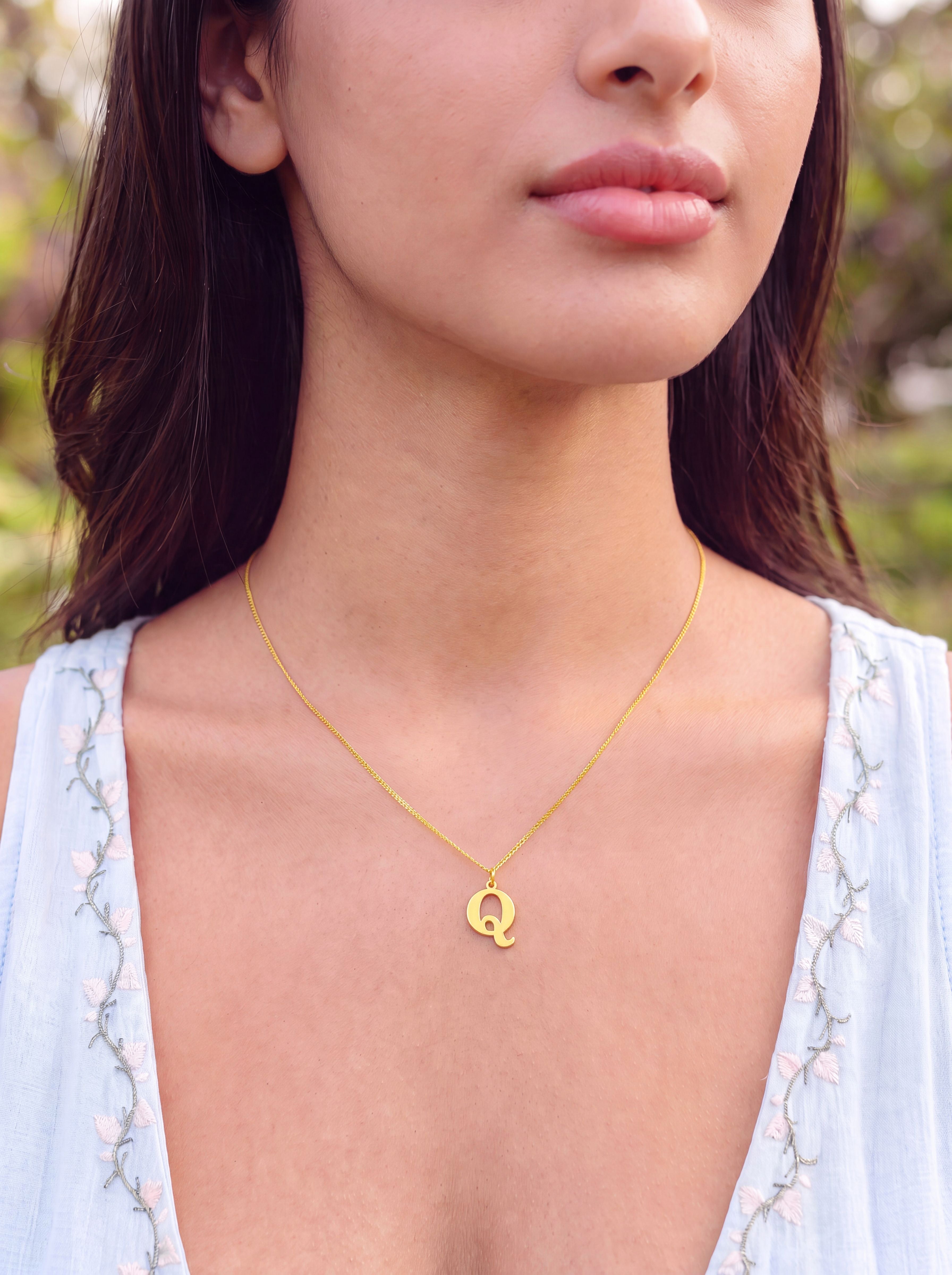 Minimal Initial Pendant