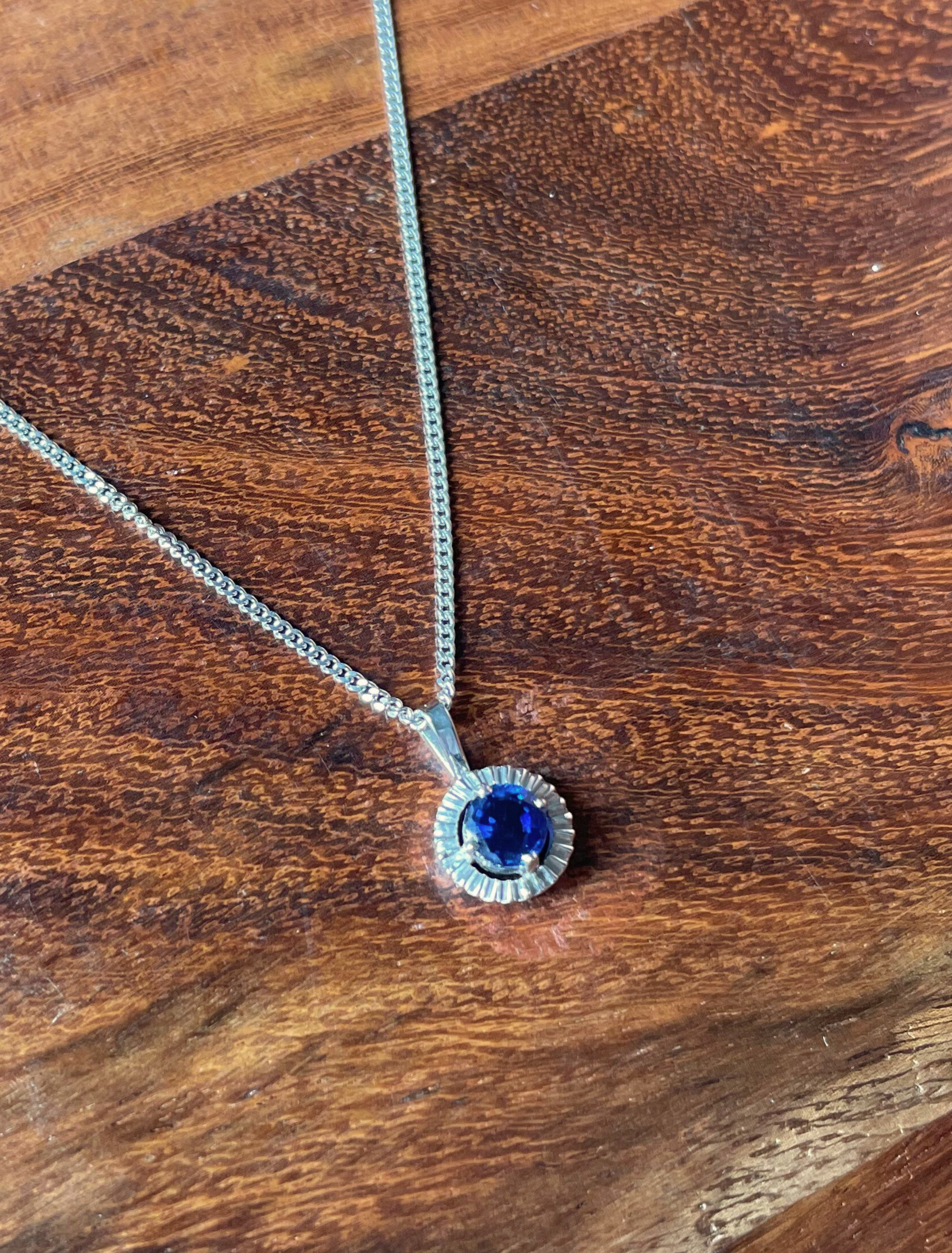 The Pendant of Spirituality - Sapphire