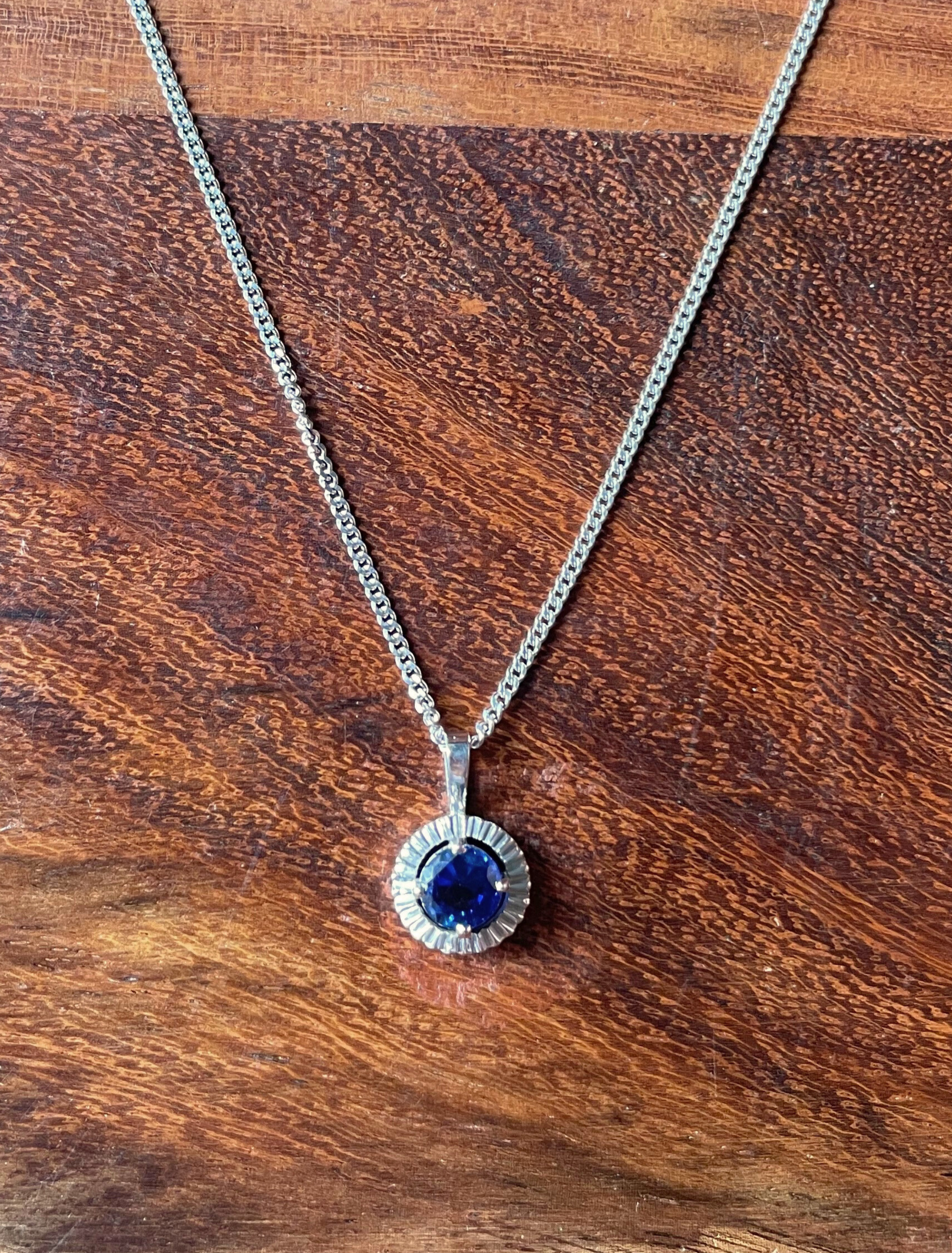 The Pendant of Spirituality - Sapphire