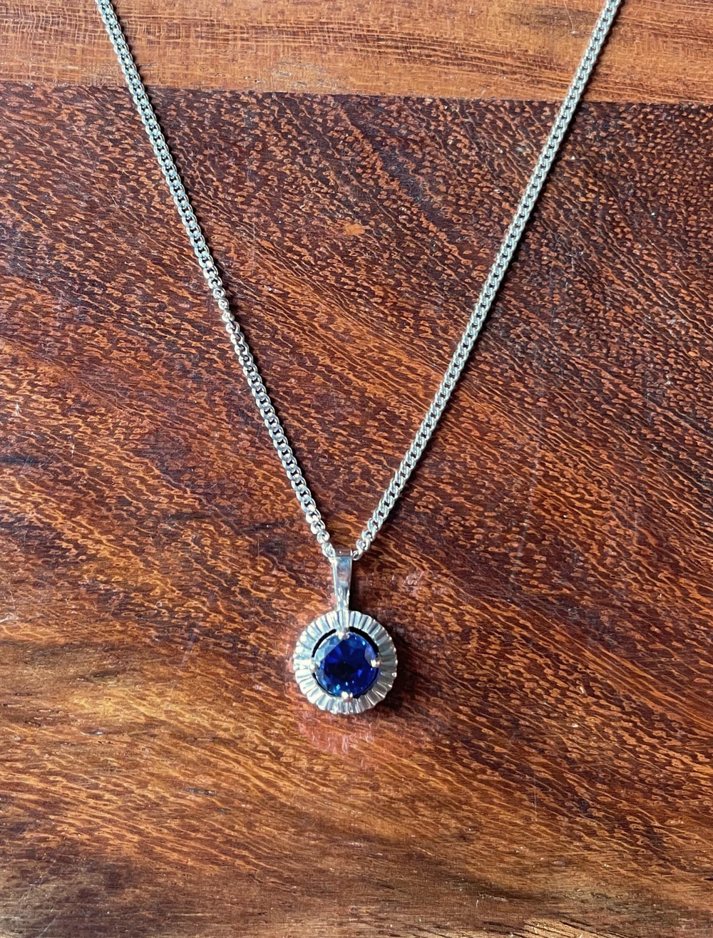 The Pendant of Spirituality - Sapphire