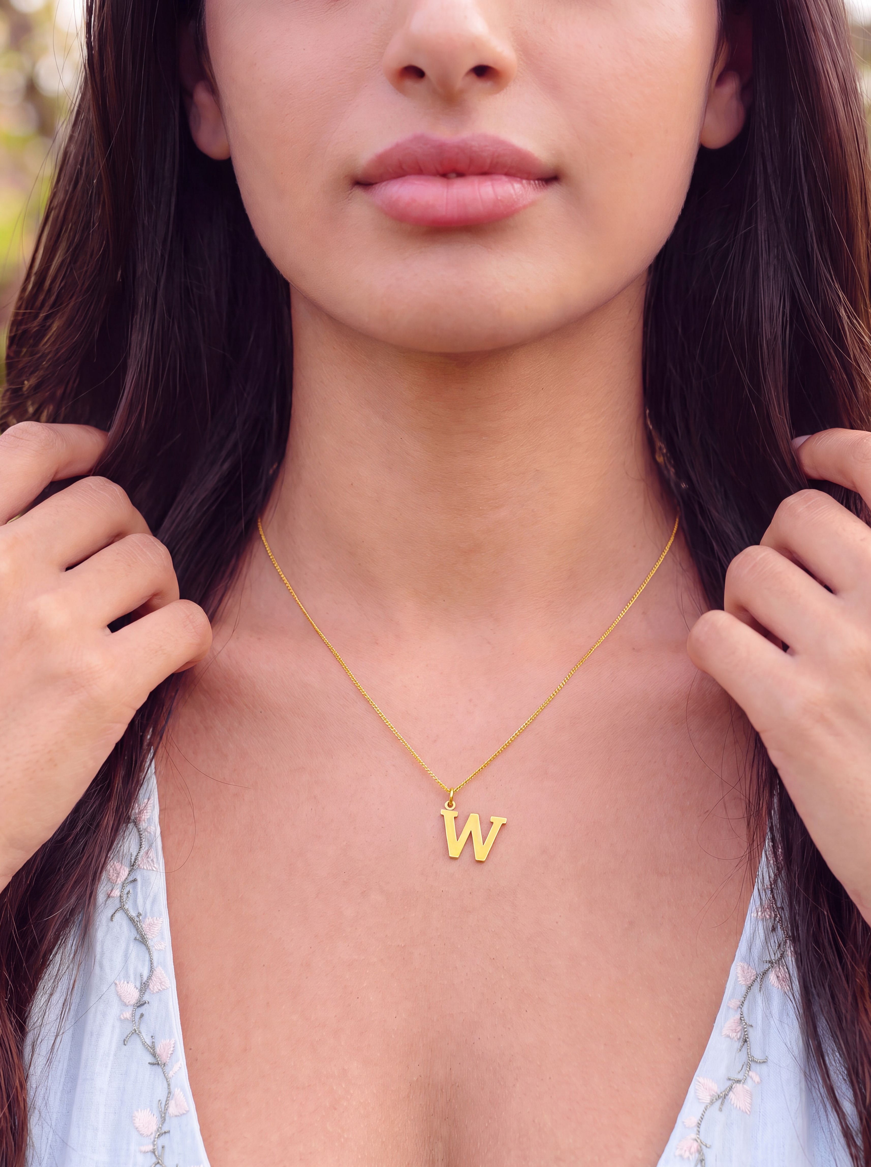 Minimal Initial Pendant